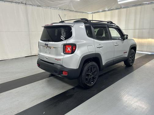 2018 Jeep Renegade Trailhawk