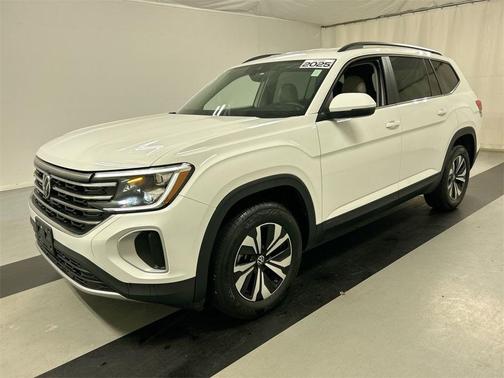 2025 Volkswagen Atlas 2.0T SE