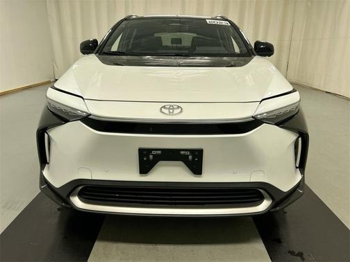 2023 Subaru Solterra Limited