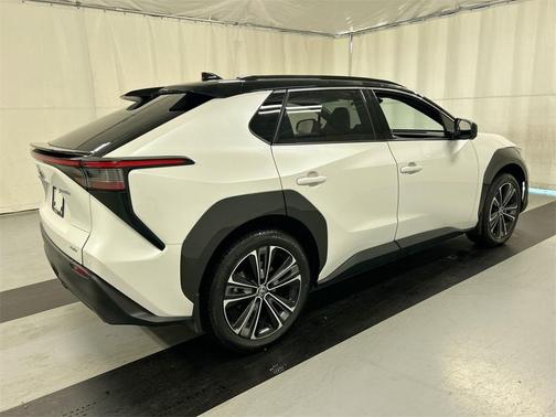 2023 Subaru Solterra Limited