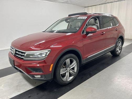 Cardinal Red Metallic 2019 Volkswagen Tiguan 2.0T SEL Premium