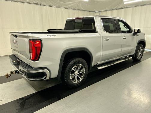 2020 GMC Sierra 1500 SLE