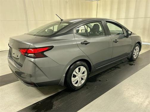 2022 Nissan Versa S