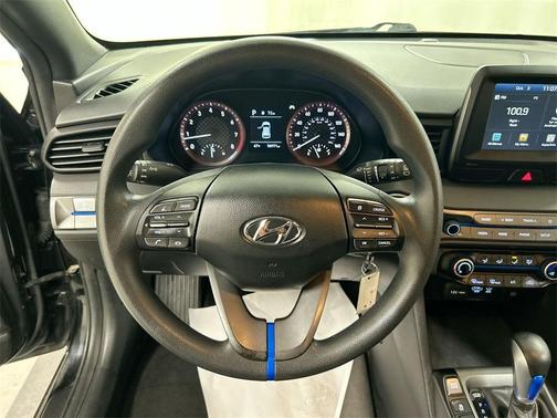 2020 Hyundai Veloster 2.0