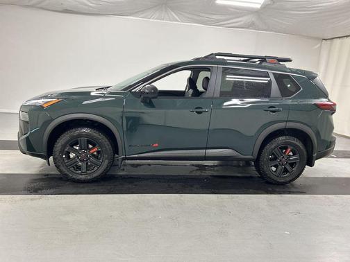 Obsidian Green 2026 Nissan Rogue Rock Creek