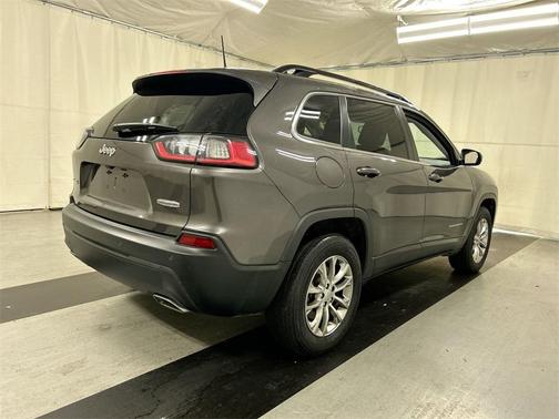 2022 Jeep Cherokee Latitude Lux
