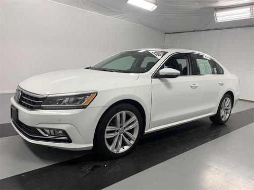 2018 Volkswagen Passat 2.0T SE