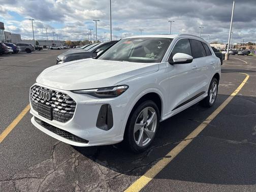 2025 Audi Q5 2.0T quattro Premium