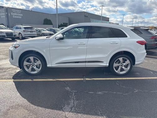 2025 Audi Q5 2.0T quattro Premium