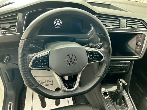 2024 Volkswagen Tiguan 2.0T SE R-Line Black