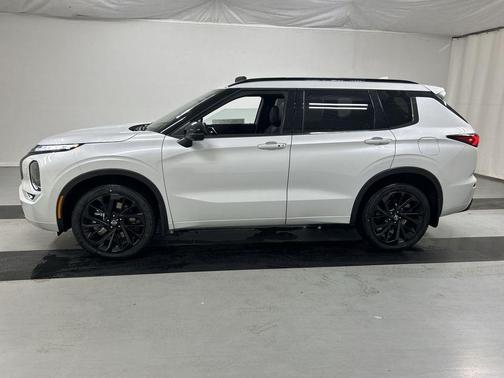 Alpine Frost 2026 Nissan Rogue Plug-In Hybrid PLAT