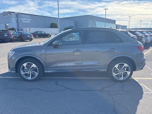 2025 Audi Q3 45 S line Premium