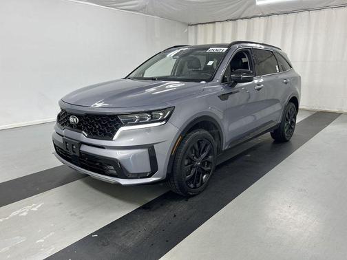 Everlasting Silver 2021 Kia Sorento SX