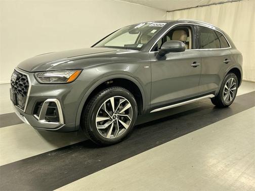 2022 Audi Q5 45 S line quattro Premium