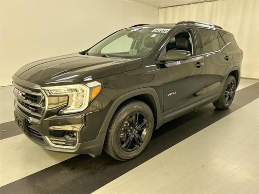 2022 GMC Terrain AT4