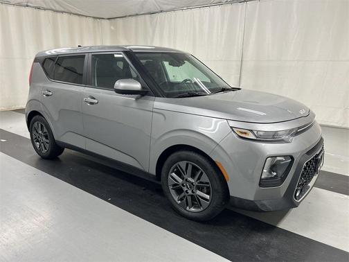2022 Kia Soul EX