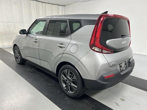 2022 Kia Soul EX