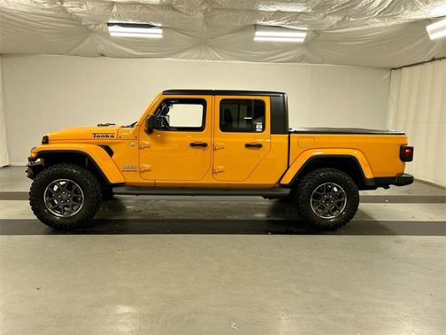 2021 Jeep Gladiator Overland