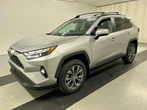 2024 Toyota RAV4 Hybrid XLE Premium