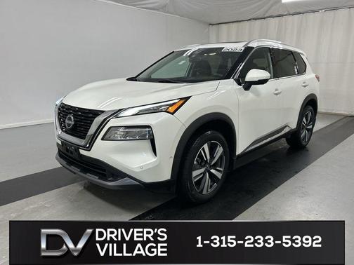 White 2023 Nissan Rogue SL