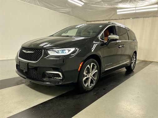 2024 Chrysler Pacifica Pinnacle
