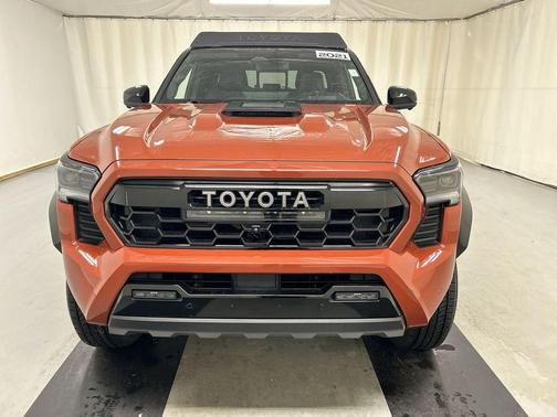 2024 Toyota Tacoma Hybrid 