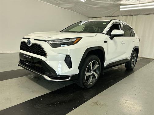 2023 Toyota RAV4 Prime SE