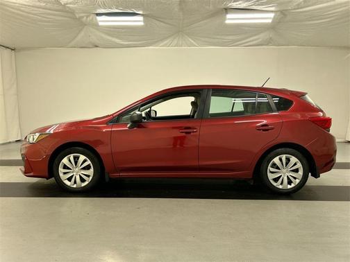 2019 Subaru Impreza 2.0i