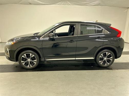 2020 Mitsubishi Eclipse Cross SE