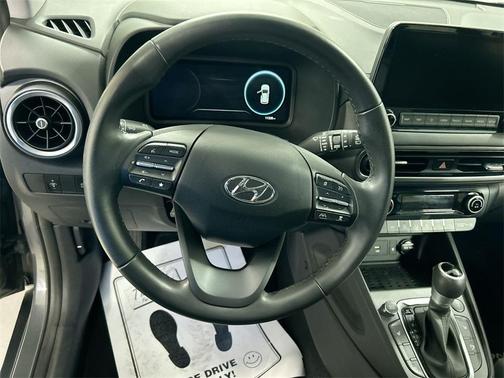 2023 Hyundai KONA Limited
