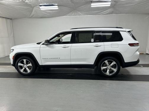 Bright White Clearcoat 2021 Jeep Grand Cherokee L Limited