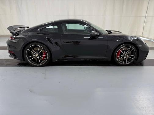 2023 Porsche 911 Turbo