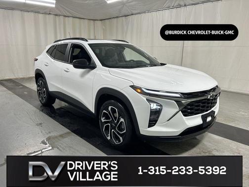 Summit White 2025 Chevrolet Trax 2RS