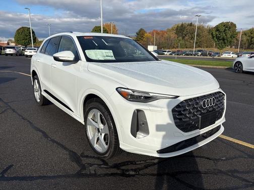 2025 Audi Q5 2.0T quattro Premium