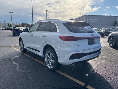 2025 Audi Q5 2.0T quattro Premium