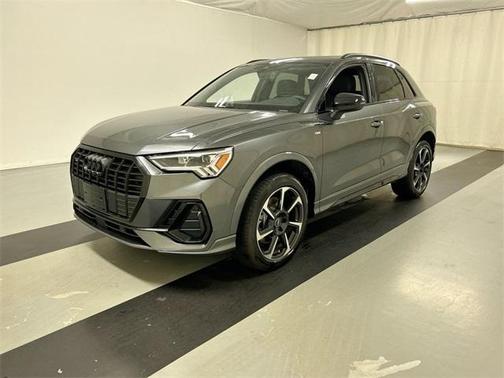 2025 Audi Q3 45 S line Premium