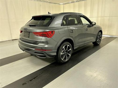 2025 Audi Q3 45 S line Premium