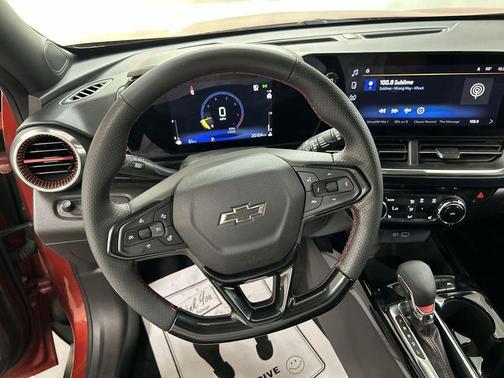 Cayenne Orange Metallic 2024 Chevrolet Trax 2RS