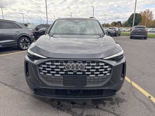 2025 Audi Q5 2.0T quattro Premium