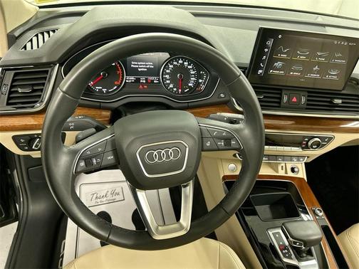 2022 Audi Q5 45 S line quattro Premium