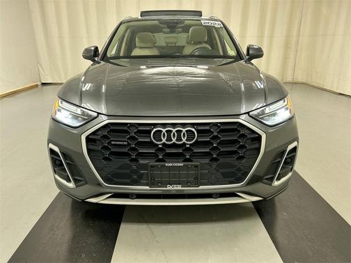2022 Audi Q5 45 S line quattro Premium