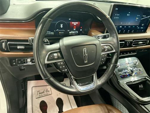 2022 Lincoln Nautilus Reserve