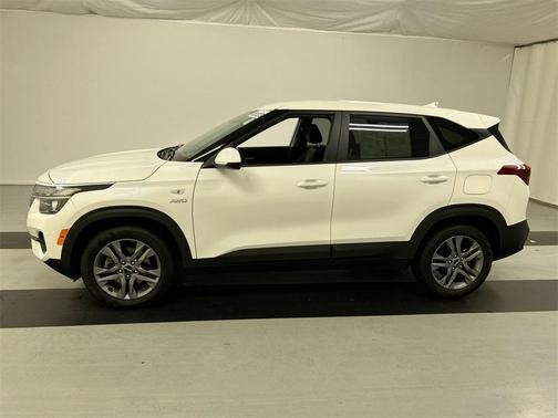 2023 Kia Seltos LX