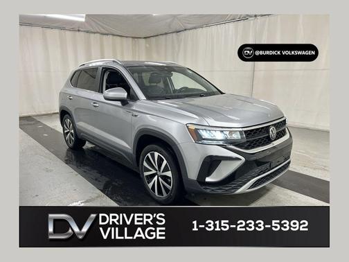 Pyrite Silver Metallic 2023 Volkswagen Taos 1.5T SE