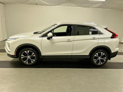 2022 Mitsubishi Eclipse Cross SE