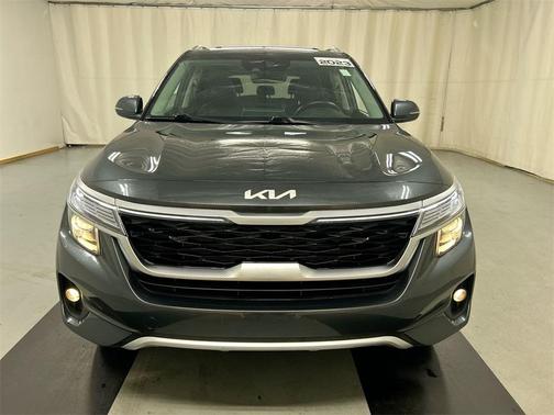 2023 Kia Seltos EX