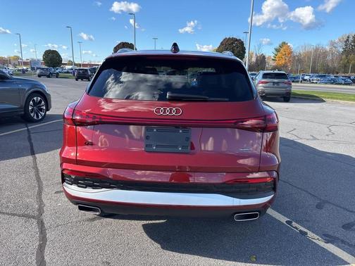 2025 Audi Q5 2.0T quattro Premium