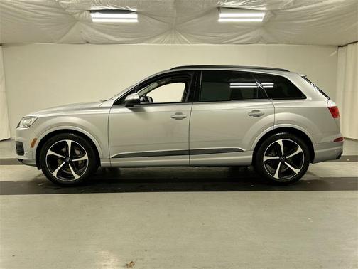 2019 Audi Q7 55 Prestige