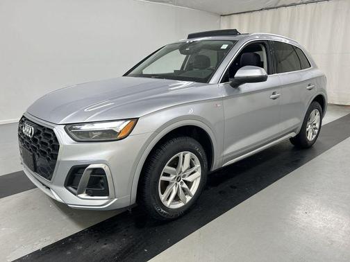 2022 Audi Q5 45 S line quattro Premium
