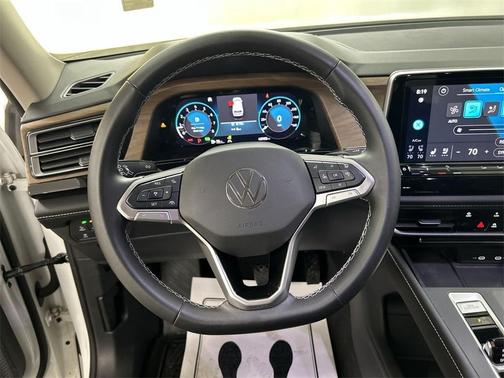 2024 Volkswagen Atlas 2.0T SE